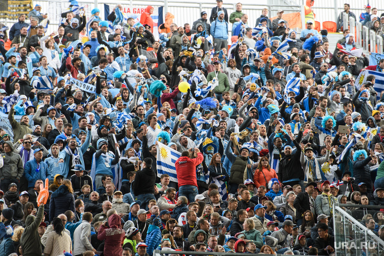 Уругвайцы практически не садились весь матч