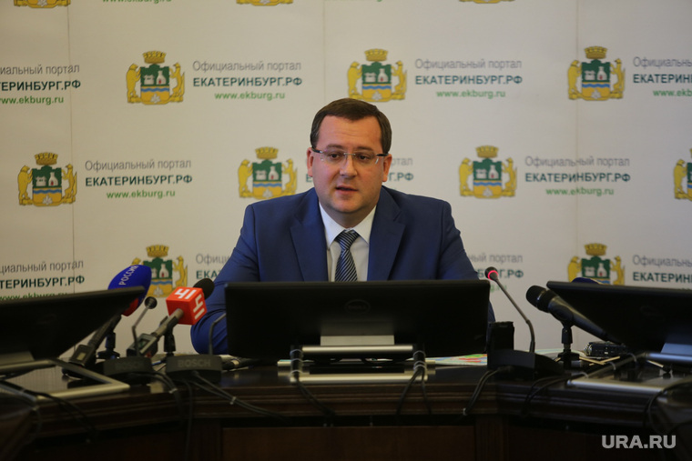 Алексей Кожемяко получил шанс временно побыть мэром, не участвуя в выборах