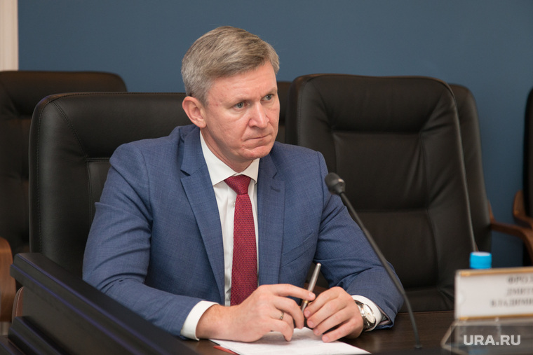Дмитрий Фролов взял на себя ответственность за то, чтобы озвучить официальную версию отставки Чебыкина