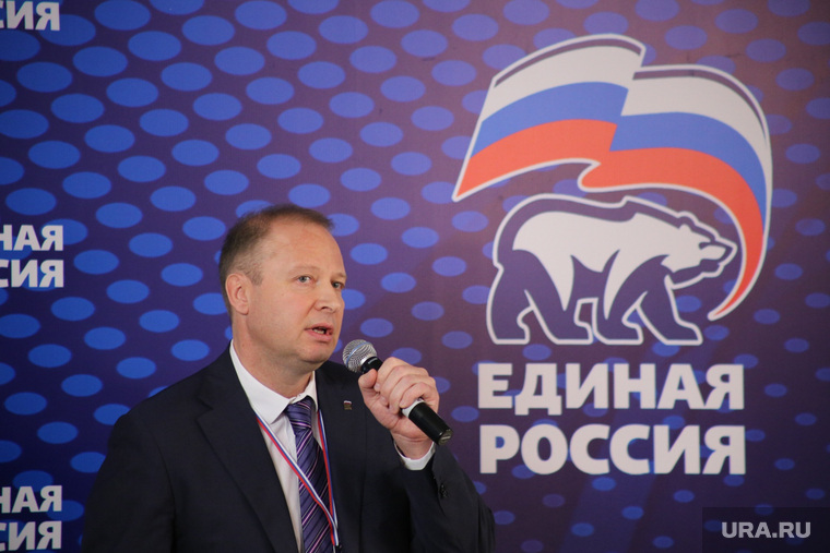 В «Единой России» серьезно оценивают риски для партии, которые несут кандидаты