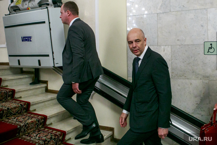 Губернаторам больше незачем будет стоять в очереди к кабинету первого вице-премьера Антона Силуанова