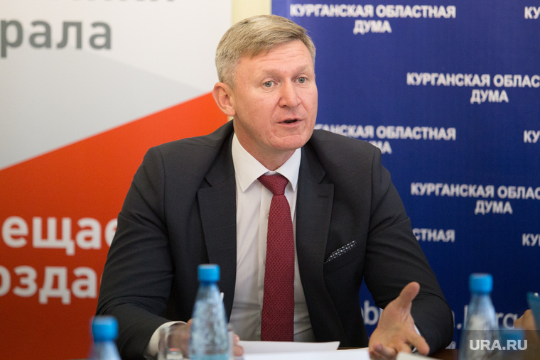 Спикер областной думы Дмитрий Фролов констатировал, что инициативы зауральских депутатов не нашли поддержки в Госдуме
