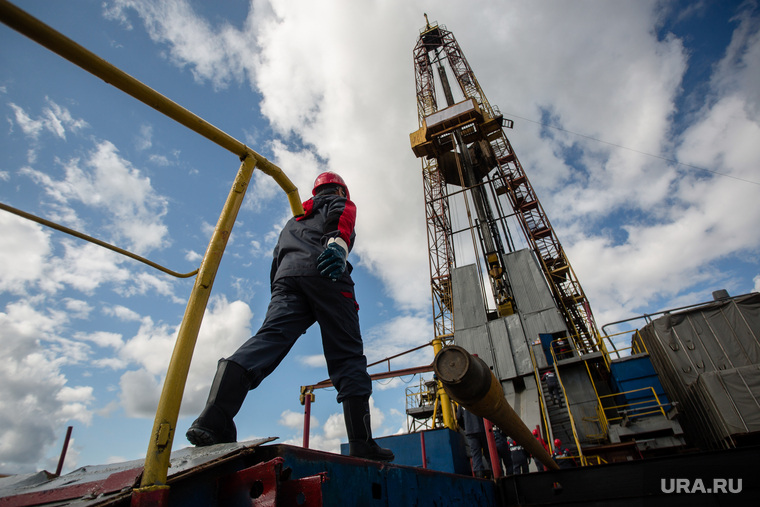 Стоимость нефти впервые с ноября 2014 года превысила 81 $ за баррель