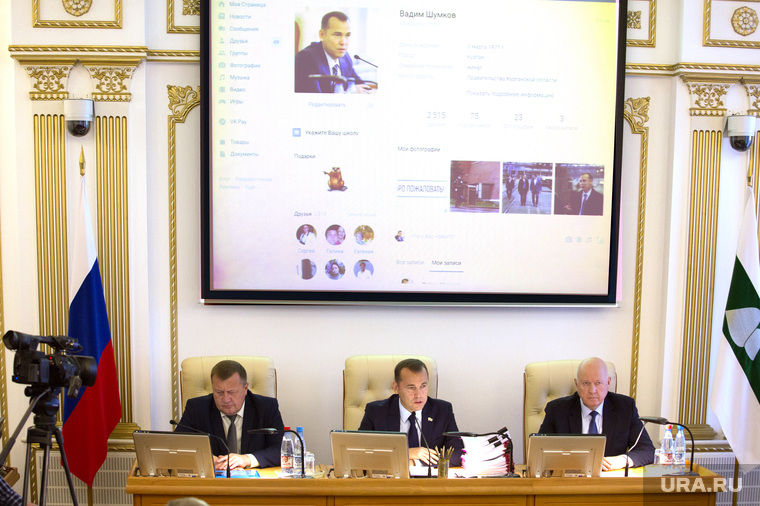 Инсайдеры прочат отставки Сергею Пугину (слева) и Виктору Сухневу (справа)