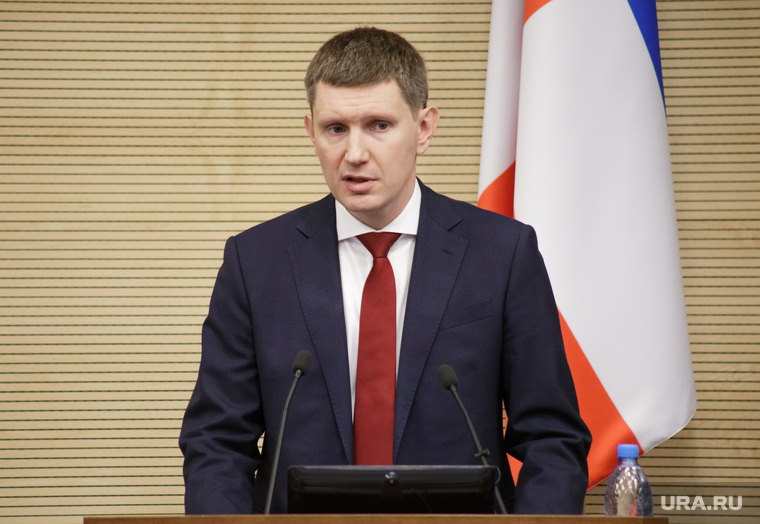 Спикеры подумали и решили обратиться к Максиму Решетникову, Для диалога выбран мирный формат