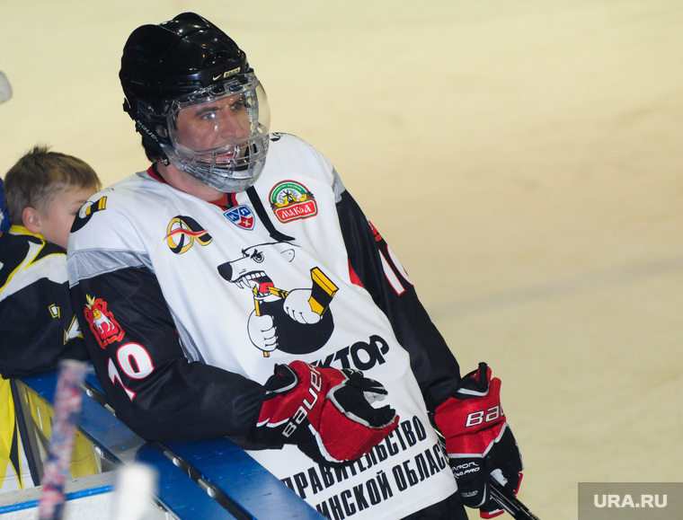 Юревич мог играть в хоккей, пока за него работали
