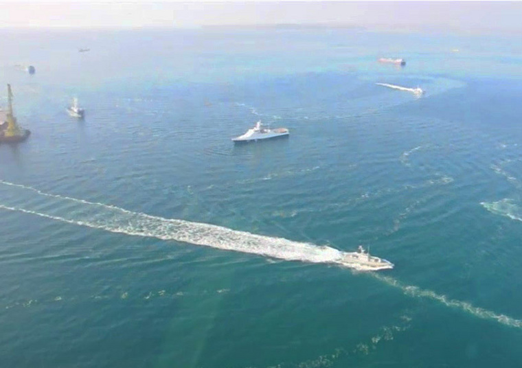 Провокация с участием украинских кораблей произошла 25 ноября
