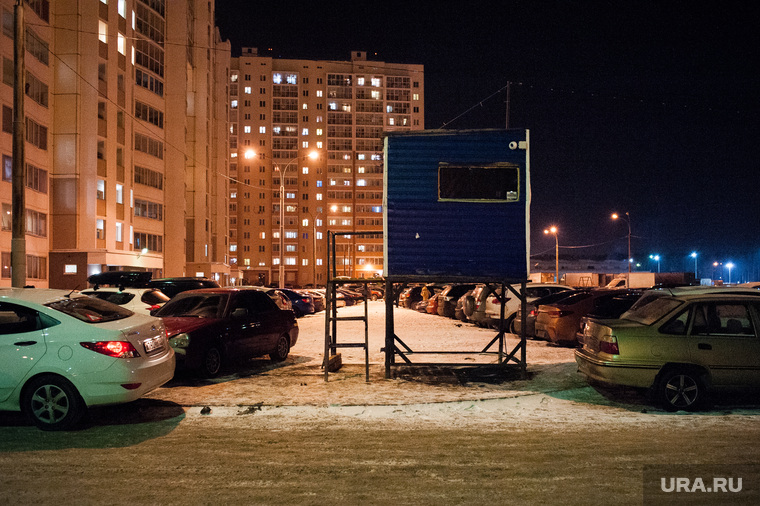 В будку, которая появилась недавно, уже протянули электричество