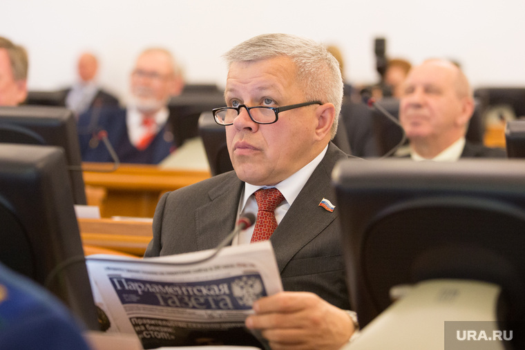 Владимира Казакова в отставку с поста спикера отправили однопартийцы