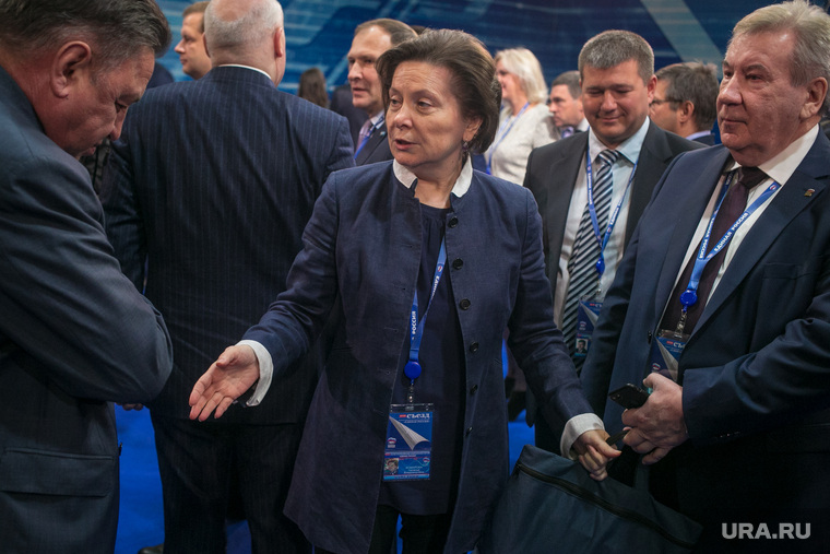Наталья Комарова стала единственным руководителем на Урале, который не ведет соцсети. Всего в России таких губернаторов 17.
