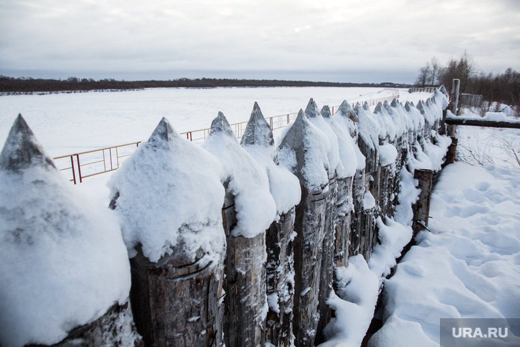 Основные дороги в Сибири всегда были речными — и летом, и зимой