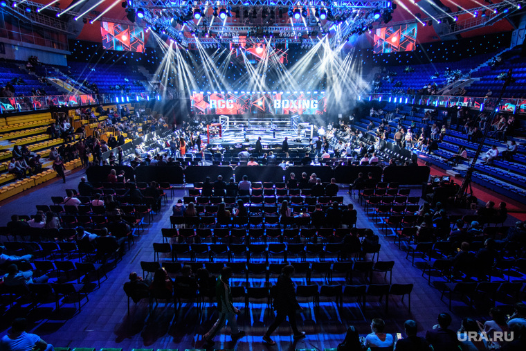 Алтушкин приучил Екатеринбург смотреть бокс: пять тысяч билетов на турнир без мировых звезд почти раскуплены