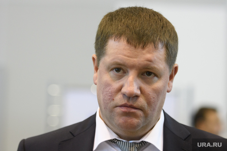 За внутреннюю политику в Свердловской области отвечает вице-губернатор Сергей Бидонько