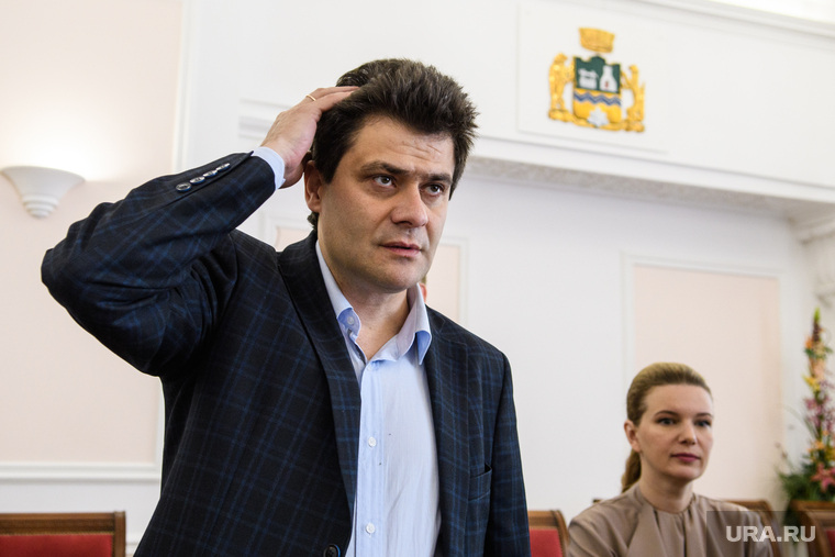 Александр Высокинский обещал прислушаться к результатам опроса горожан