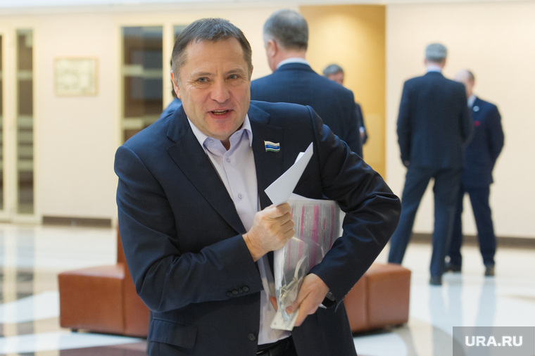 Ранее Вячеслав Вегнер внес законопроект о возвращении прямых выборов главы Екатеринбурга
