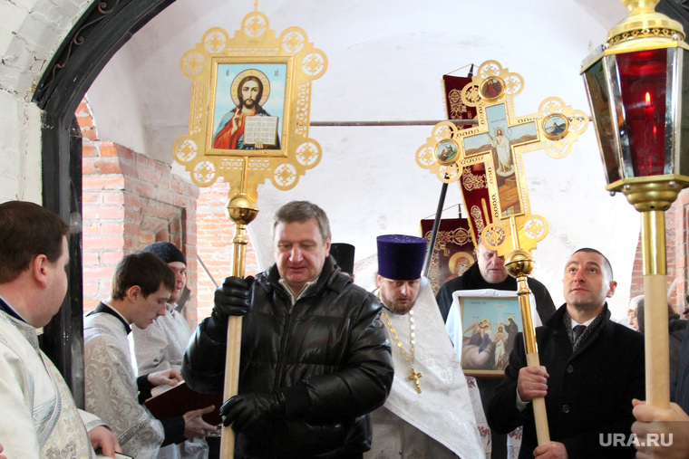 Сергей Муратов хочет восстановить икону
