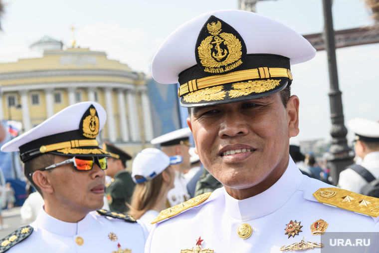 Индонезийский вице-адмирал Мухаммад Али остался впечатлен мощью российского флота