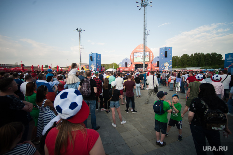 В дни Чемпионата мира по футболу ЦПКиО вновь стал любимым местом отдыха горожан