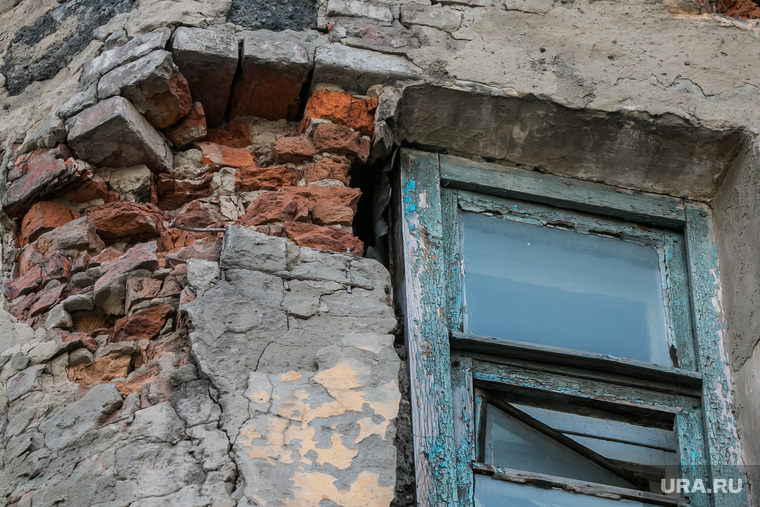 Ямальские села, которые хотят расселить, находятся в аварийном состоянии. Износ жилфонда достигает 80%