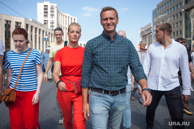 Сам Алексей Навальный не пришел на последнее несанкционированное шествие