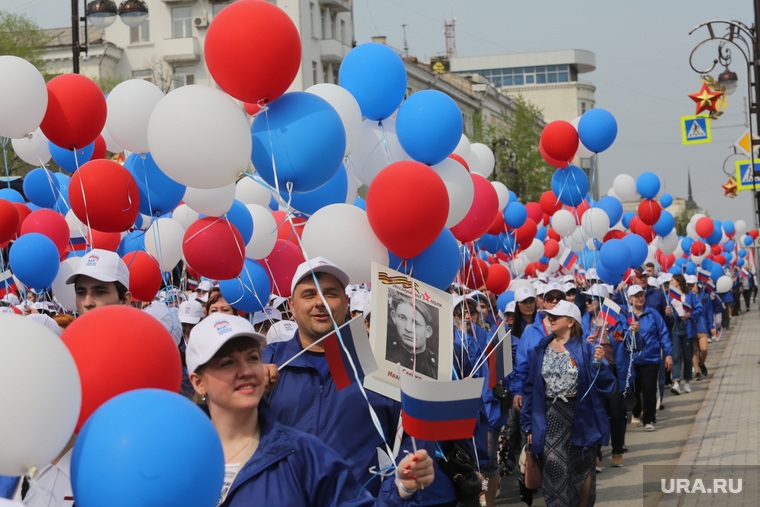 Дата не должна стоять вплотную к майским праздникам: россиянам уже «не до того»
