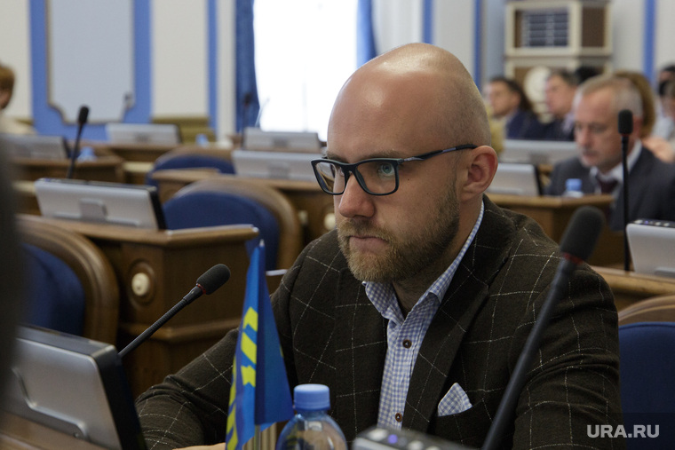 Депутат гордумы Илья Лисняк не скрывает, что ему подконтрольны два пермских telegram-канала