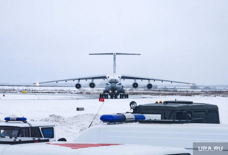 Самолет с эвакуированными из Китая гражданами СНГ и России прилетел в Тюмень 5 февраля
