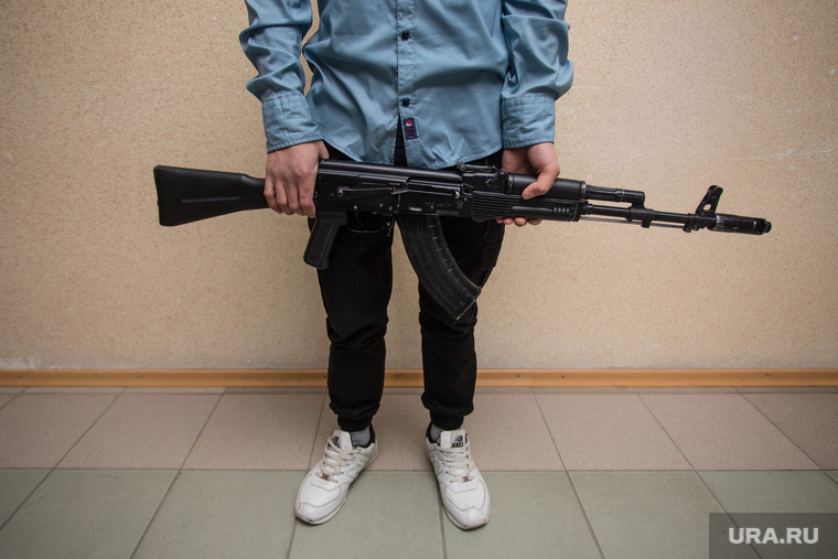 Тюменские силовики недовольны появлением оружия на улицах города