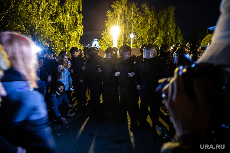 Протесты в сквере Екатеринбурга стали серьезным испытанием для властей