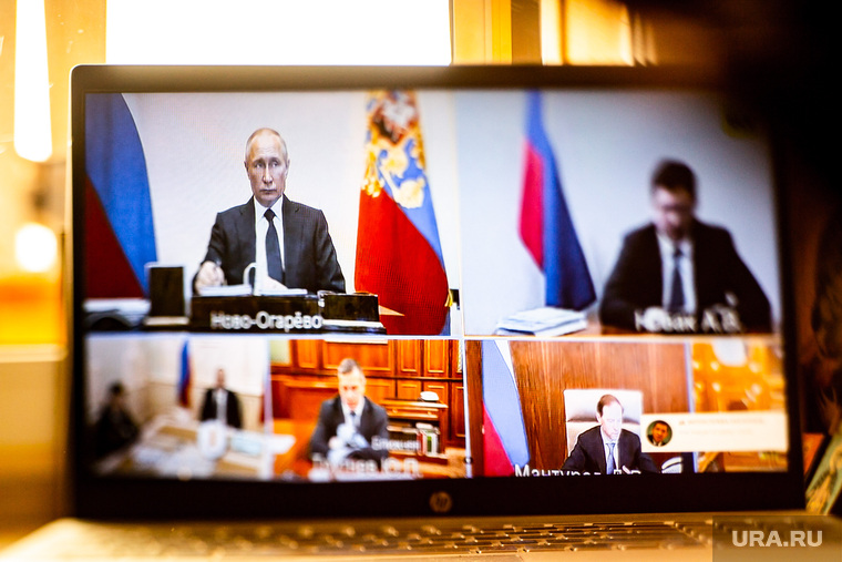 11 мая Владимир Путин дал подчиненным новые вводные по режиму самоизоляции