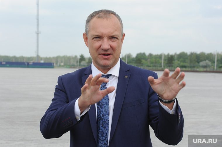 Владимир Павлов заявил, что уволился из АИР в июне 2014 года