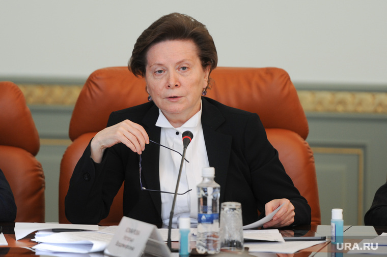 Комарова готовится к новому сроку в губернаторском кресле