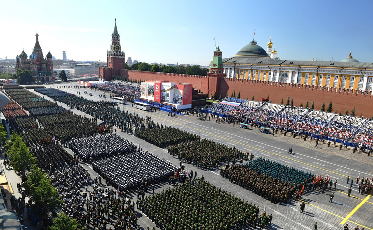 Несмотря на коронавирус — в параде участвовали военные из других стран