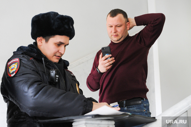 Известный скандалами Александр Лебедев (справа) задействован на выборах