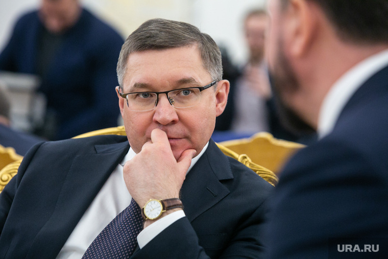 Владимира Якушева не взяли в Казань, хотя туда поехал курирующий его вице-премьер