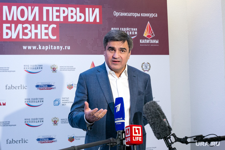 Алексей Нечаев курирует благотворительный фонд