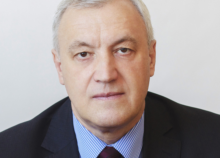 Профессор Сергей Кляшев