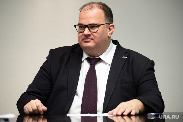 Отставка Андрея Цветкова воспринимается как один из элементов спора полпредства с губернатором