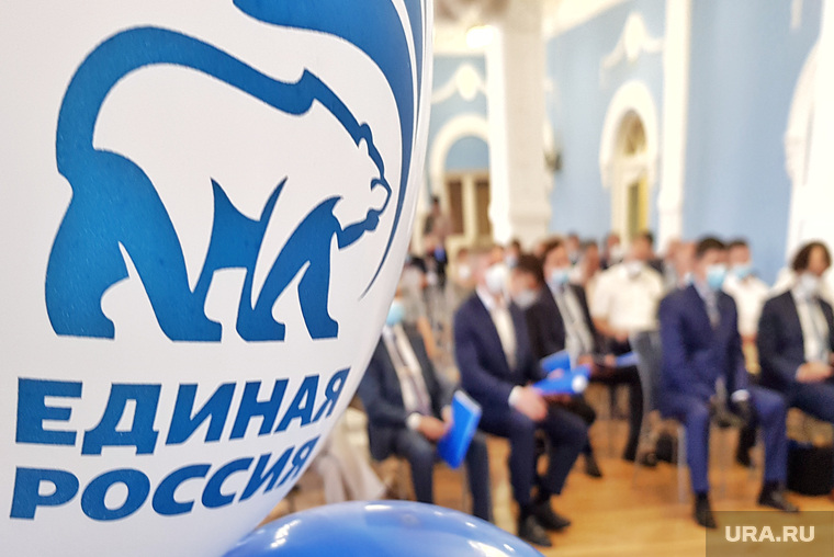 Эксперты считают, что «Единая Россия», как партия власти, имеет право рассчитывать на административный ресурс губернаторов