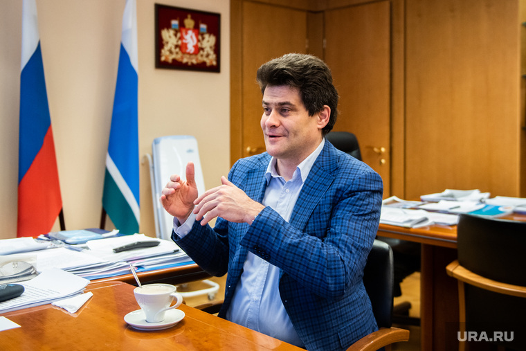 По мнению бывшего мэра Екатеринбурга, власть должна дать молодежи возможность реализовать себя