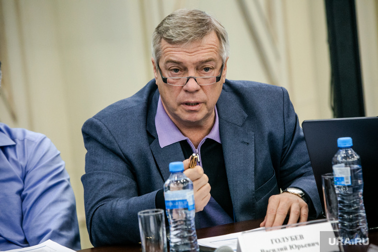 Василий Голубев (на фото), как и его коллега Алексей Текслер, планирует возглавить список «Единой России» на выборах в Госдуму, но на праймериз тоже не идет
