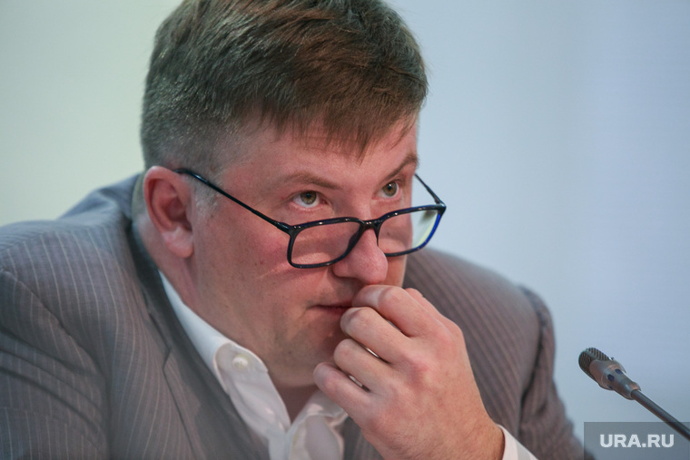 Глава ЭИСИ Глеб Кузнецов прогнозирует, что в совокупности голосования за списки и за одномандатников ЕР получит необходимое большинство