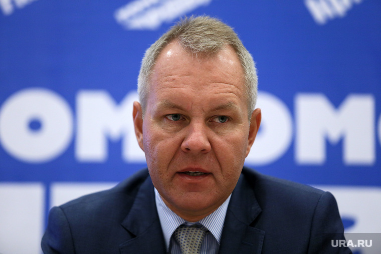 Заявление вице-премьера РФ об укрупнении регионов отражает обсуждения в правительстве, считает Иноземцев