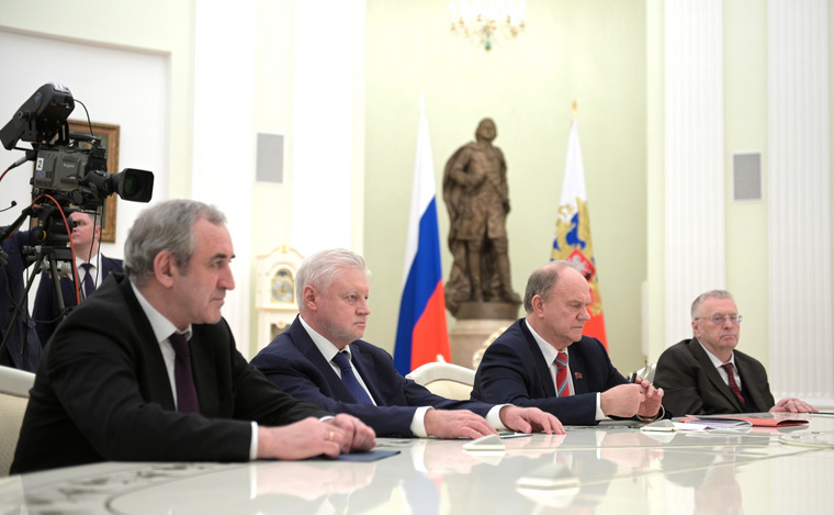 Раньше в Кремле президент принимал только лидеров фракций