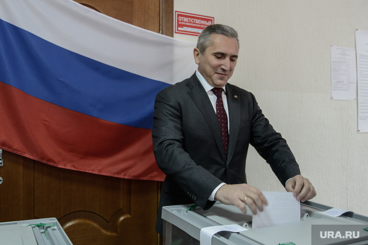 Губернатор Моор должен обеспечить не менее 55% голосов за ЕР на выборах в Госдуму