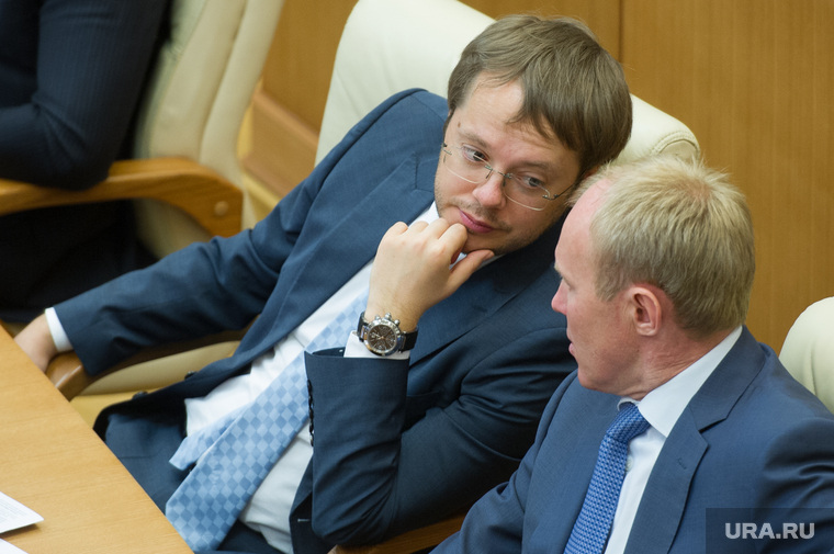 Из-за сильных оппонентов переизбрание Льва Ковпака (слева) и Сергея Чепикова (справа) — под угрозой