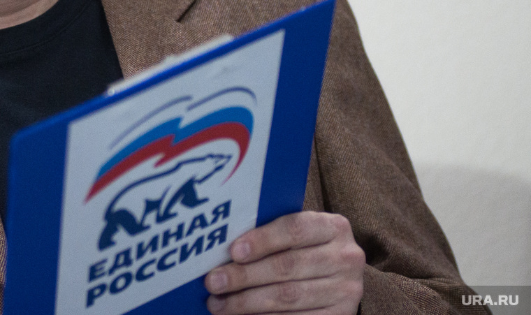 «Единая Россия» получила карт-бланш в Березовском
