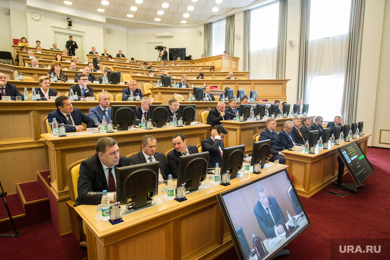 В Думе ХМАО нового созыва будет пять депутатских фракций