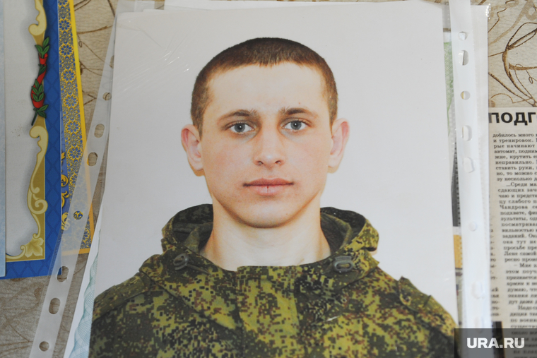 В выписке из приказа написано — «умер при исполнении военной службы»