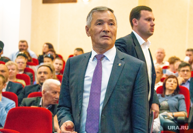 Фуату Сайфидинову придется уступить пост главы комитета